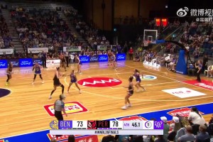 统治级表现！韩旭爆砍25分14板4帽率队杀入WNBL总决赛！